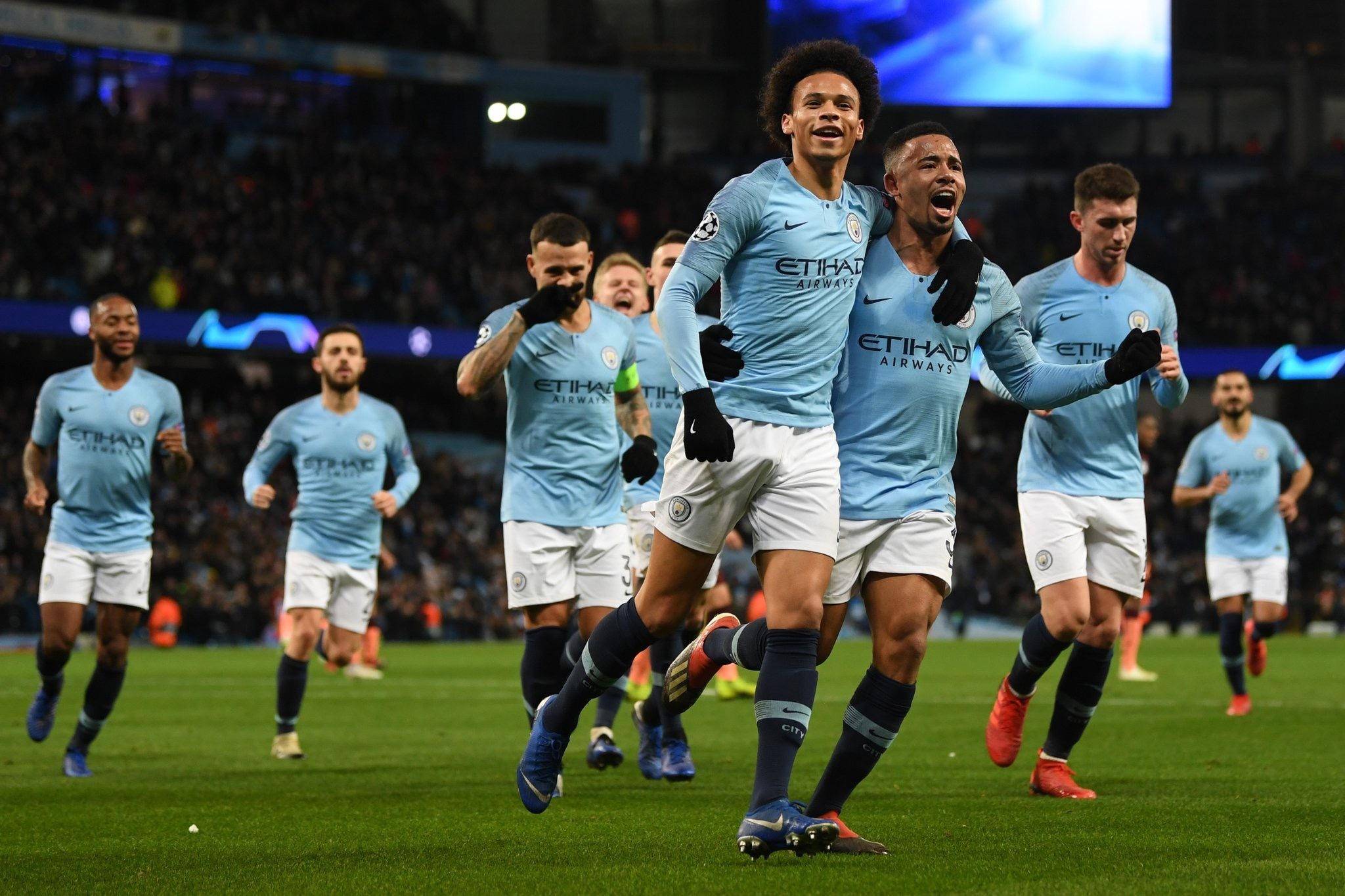 队表现超常 队表现超常