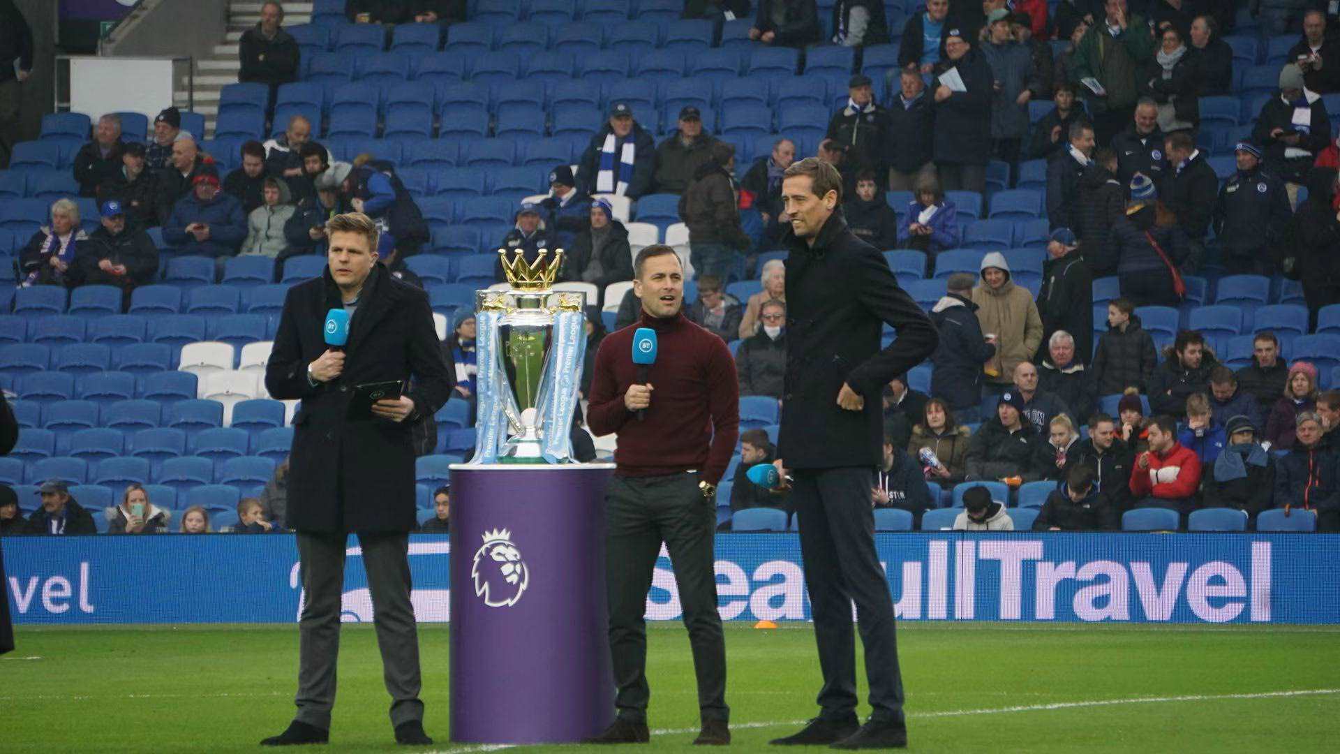 越的团队精 越的团队精